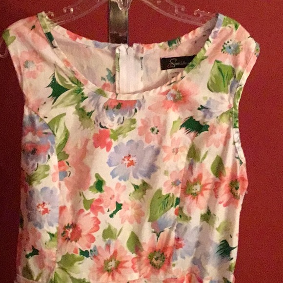 Kid Dress - Picture 3 of 4